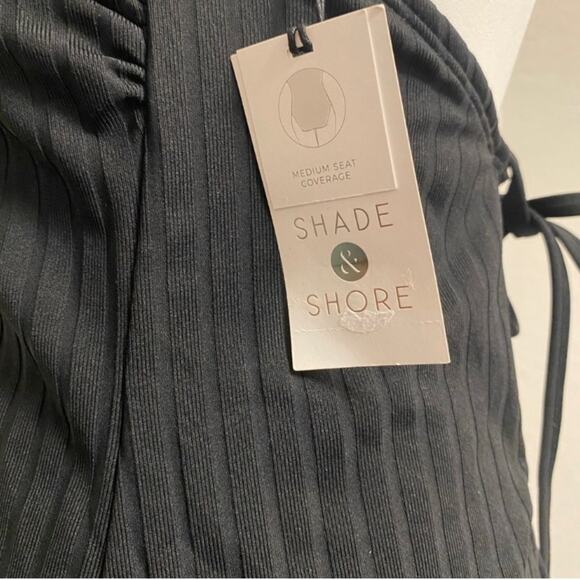 Shade & Shore Black Halter One-Piece Swimsuit Ribbed  Gold Bead Detail Size XS - Picture 6 of 7